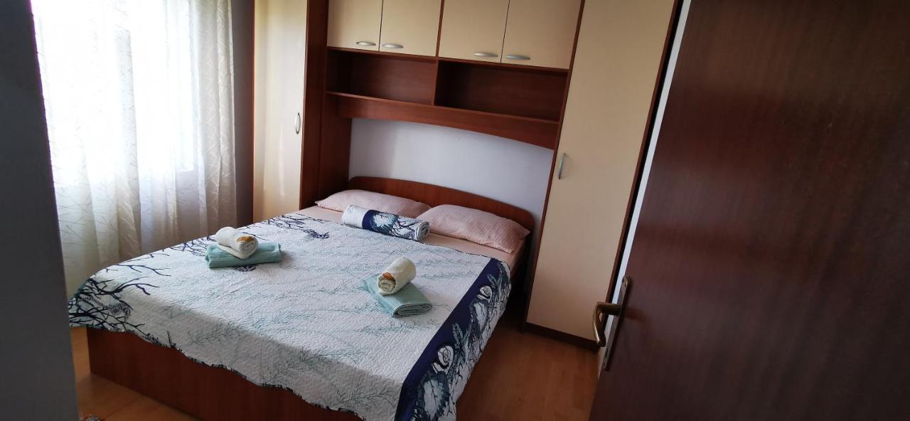 Apartmani Marija Kolan Buitenkant foto