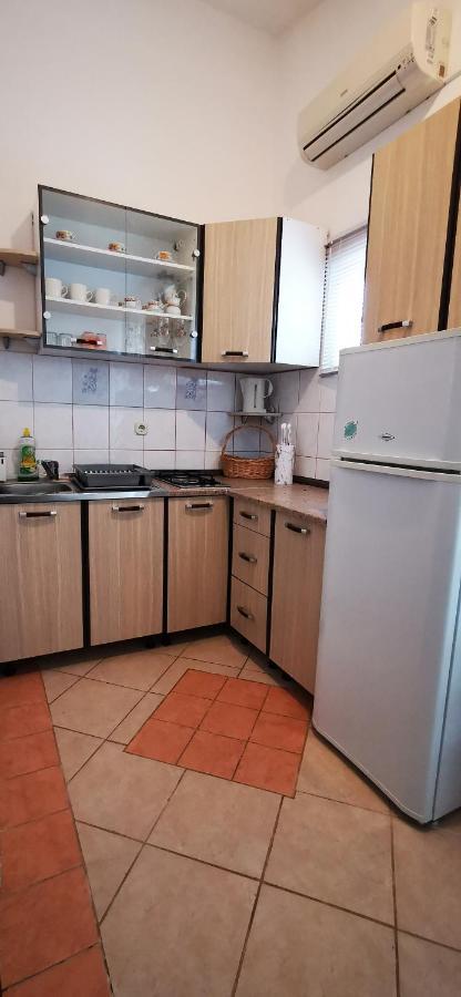 Apartmani Marija Kolan Buitenkant foto