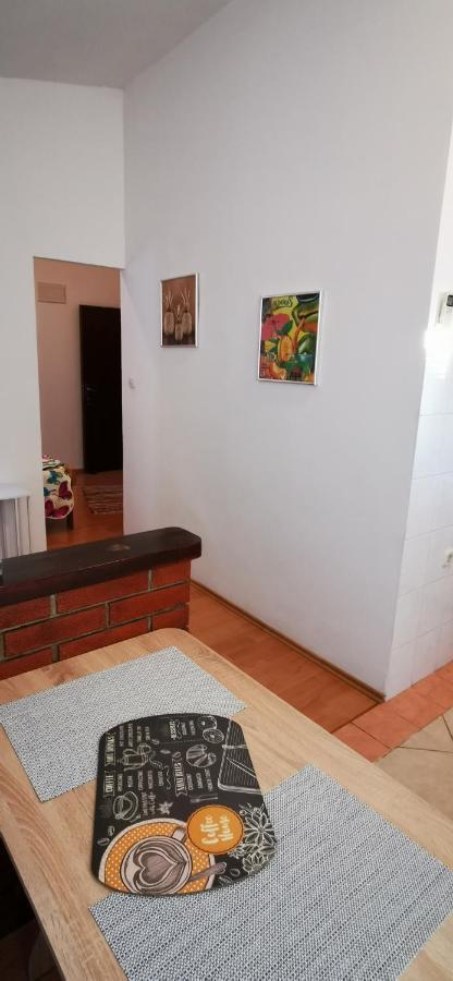 Apartmani Marija Kolan Buitenkant foto