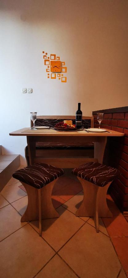 Apartmani Marija Kolan Buitenkant foto