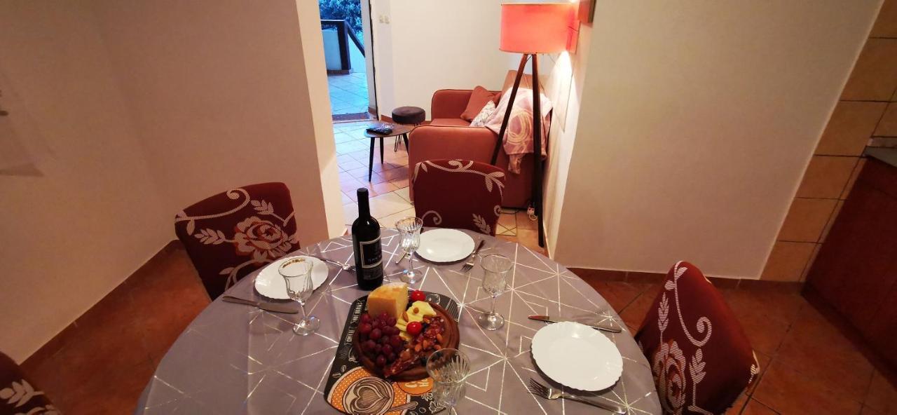 Apartmani Marija Kolan Buitenkant foto